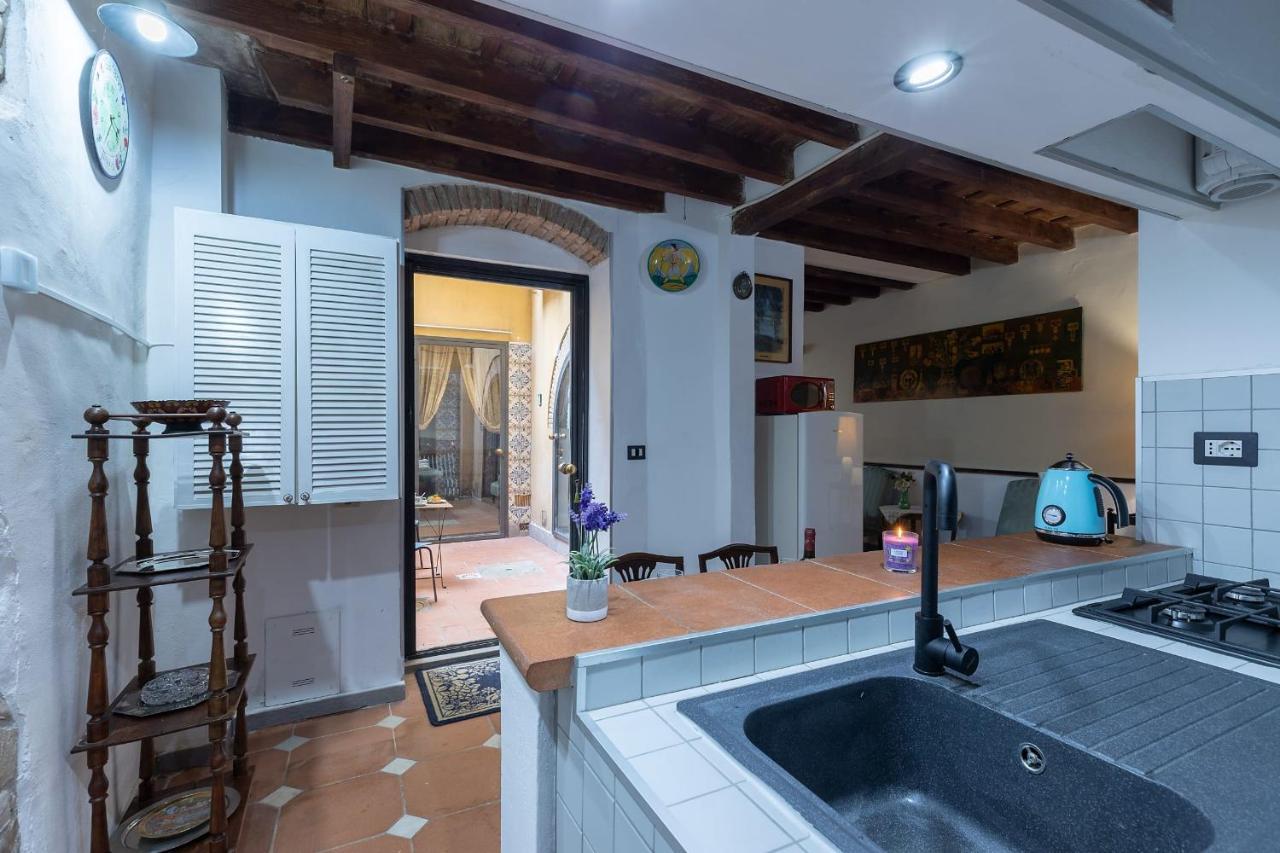 Serragli Court-Hosted By Sweetstay Florence Exterior photo
